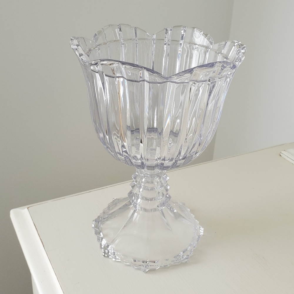 Fifth Avenue Clear Crystal Footed Hurricane Candle Holder